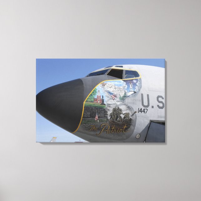 Lienzo KC-135 Estratotankerque muestra una nariz patrióti (Anverso)