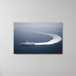 Lienzo La independencia litoral 2 de la nave de combate