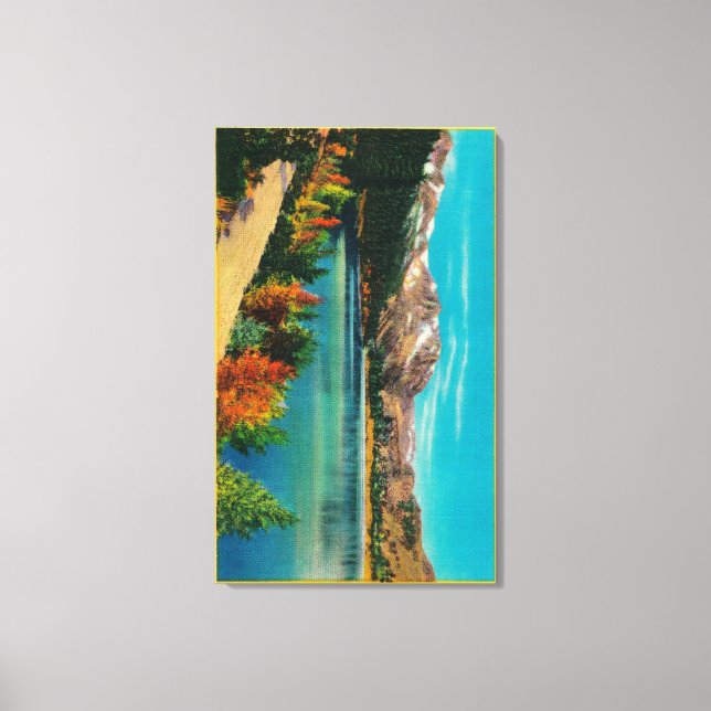 Lienzo Lago June en el condado High SierraMono, CA (Anverso)