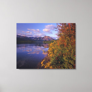 Lienzo Lago Maskinonge en el Parque Nacional Waterton Lak