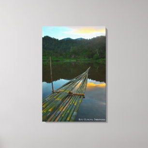 Lienzo Lago Sunrise Dawn Reflejo del bosque Indonesia