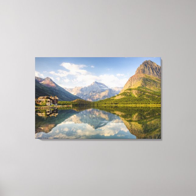 Lienzo Lago Swiftcurrent con el hotel Many Glacier y (Anverso)