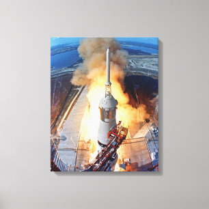 Lienzo Lanzamiento del cohete del alunizaje de la NASA Ap