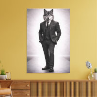 Lobo Elegante en Retrato de Traje Clásico