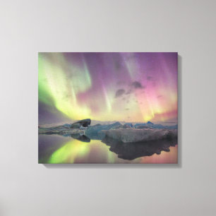 Lienzo Luces de Aurora reflejadas en la laguna