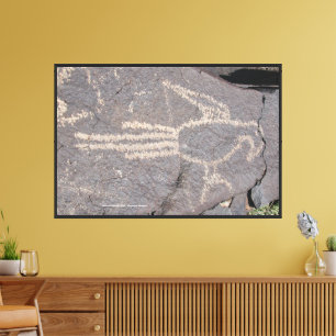 Lienzo Macaw Petroglyph