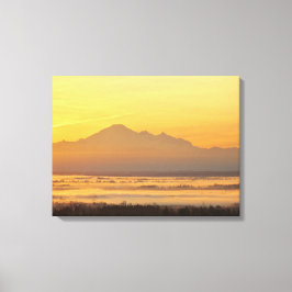 Lienzo Mágica de la montaña de la mañana.