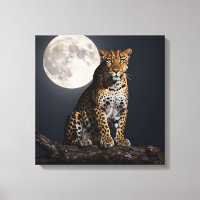 Majestuoso Leopardo y Luna Llena  