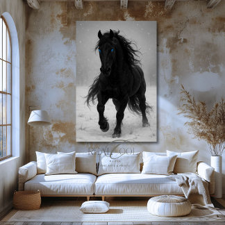 Lienzo Majestuoso Stallion negro en el paisaje invernal d