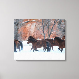 Lienzo Manada de caballos corriendo en la nieve