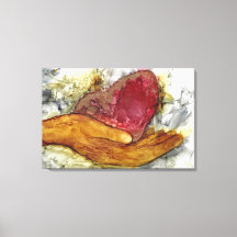 Mano y corazón con amor envuelto