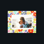 Lienzo Marco de flores silvestres paisajístico regalo de<br><div class="desc">Celebra un momento familiar favorito con este personalizado de lienzo fotográfico horizontal y marco de flores silvestres de color retro con un texto editable y le da un regalo amable que puede colgar en la pared y apreciar para siempre.</div>