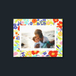 Lienzo Marco de flores silvestres paisajístico regalo de<br><div class="desc">Celebra un momento familiar favorito con este personalizado de lienzo fotográfico horizontal y marco de flores silvestres de color retro con un texto editable y le da un regalo amable que puede colgar en la pared y apreciar para siempre.</div>