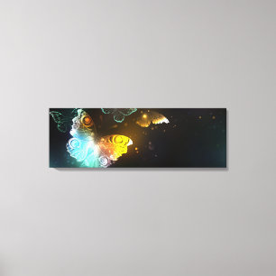 Lienzo Mariposa luminosa y mariposas nocturnas