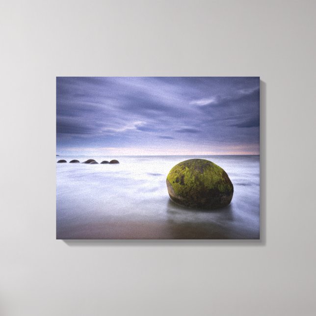 Lienzo Moeraki Boulders Sunrise Seascape (Anverso)
