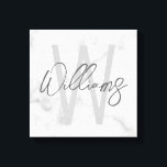 Lienzo Monograma y nombre personalizados de escritura de<br><div class="desc">Moderno Minimalista Personalizado Monograma y Regalos de nombres Este diseño presenta un nombre personalizado en estilo de letra de escritura a mano gris moderno y monograma en gris claro moderno sans serif estilo de fuente como fondo,  sobre fondo de mármol blanco.</div>