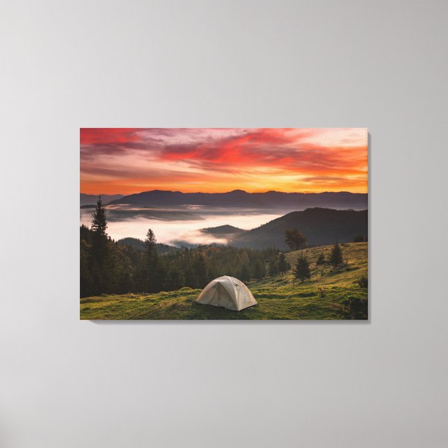 Lienzo Montañas | Amanecer de niebla de acampada (Anverso)
