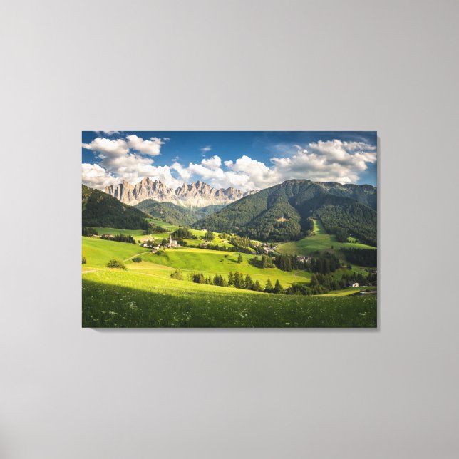 Lienzo Montañas | Valle de Funes, Dolomitas, Italia (Anverso)