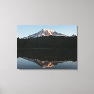 Lienzo Monte Rainier Reflejado Amanecer I