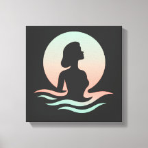 Mujer Serena Silueta en Olas Pastel