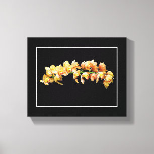 Lienzo Naranja pálido orquídeas amarillas fondo negro