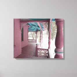 Lienzo Nevada de invierno en un porche rosado - Viñedo de