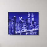 Lienzo Night Blue New York City Pop Art<br><div class="desc">Puente de Brooklyn,  paisaje fluvial y urbano de Manhattan,  rascacielos y edificios</div>