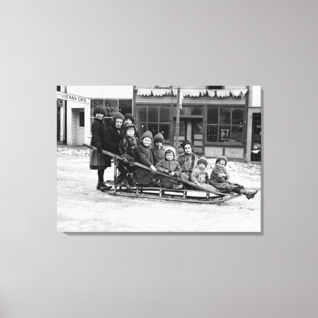 Lienzo Niños jugando en Sleigh en Seward (Anverso)