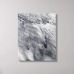 Lienzo Nubes sobre las islas de Juan Fernández