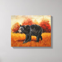 Oso Negro en el bosque otoñal