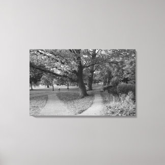 Lienzo Otoño en el parque - Negro y Blanco