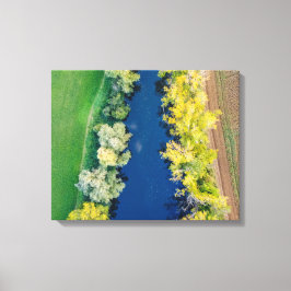 Lienzo Paisaje aéreo panorámico con lagos y árboles en ca