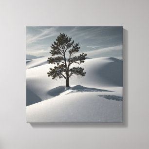 Lienzo Paisaje invernal minimalista con un árbol de pino