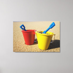 Lienzo Palas y cubos en la playa de Sandy