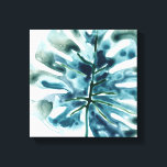 Lienzo Palm de joyas tropicales 2<br><div class="desc">Joya Tropical VIII por June Erica Vess. Esta hoja de palmera tropical ha sido creada con hermosos y ricos tonos de joyas en un estilo acuático. | 164744D</div>