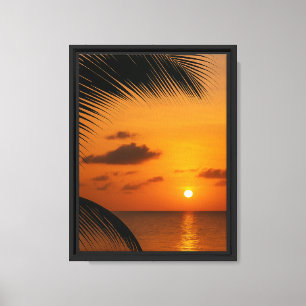 Lienzo Palm Sunset sobre el tranquilo mar tropical