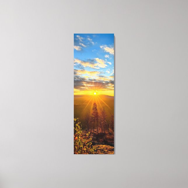 Lienzo photo of a mountainous autumn forest, mountains, p (Anverso)