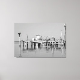 Lienzo Pier de aves marinas monocromáticas en blanco y ne