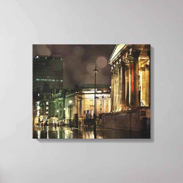 Lienzo Plaza Rainy Trafalgar (Anverso)