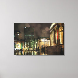 Lienzo Plaza Rainy Trafalgar