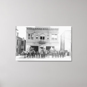 Lienzo Portland, O parque de bomberos traído por caballo