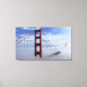 Lienzo Puente Golden Gate Swaddled en nubes