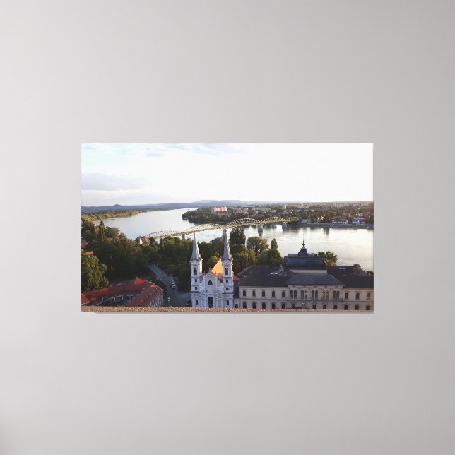 Lienzo Puente sobre el Danubio une Hungría con Eslovaquia (Anverso)