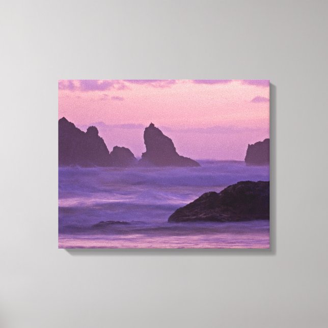 Lienzo Puesta de sol en Bandon Beach Sea Stacks. (Anverso)