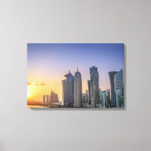 Lienzo Puesta del sol sobre la ciudad de Doha, Qatar