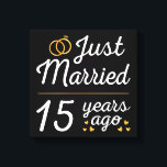 Lienzo Recién Casados Hace 15 Años II<br><div class="desc">Diseño lindo,  perfecto para cualquiera que haya estado casado durante 15 años y para una ceremonia de renovación de votos matrimoniales. ¡Hace un gran conjunto a juego para parejas!</div>