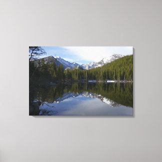 Lienzo Reflejo del lago Bear II