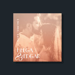 Lienzo Regalo de Aniversario de la foto de estilo de la s<br><div class="desc">Esta elegante decoración de pared personalizada combina con el color negro de la fotografía de la pareja (mejor utilizar una foto en blanco y negro) y una tipografía moderna. Puede editar la impresión de este lienzo de aniversario con su foto,  nombres y número de años o cualquier mensaje personalizado.</div>