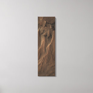 Lienzo Regueras en el borde del cráter sano, Marte