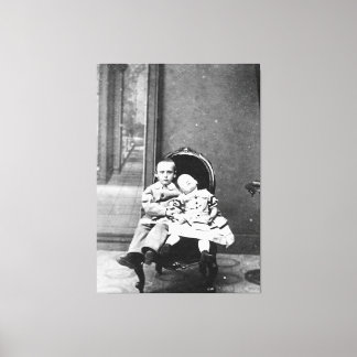 Lienzo Retrato de hermanos vintage inquietante